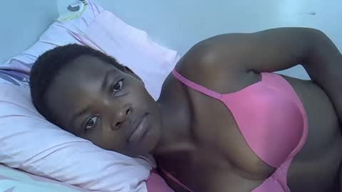 Snapshot of nicoleberry254 chatting on 02/04/25, 11:27 nicoleberry254 online show from 02/04/25, 11:27