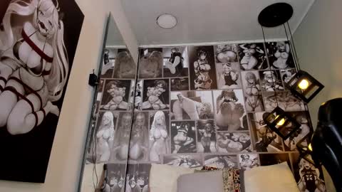 N i c o l e  online show from 01/14/25, 06:07