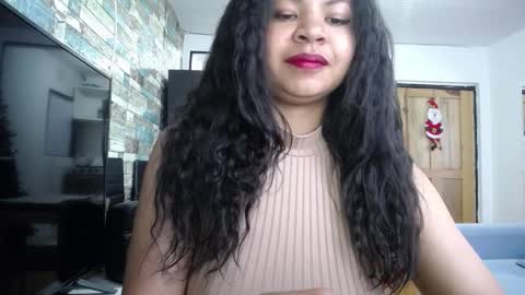 Nicole online show from 11/28/25, 09:17