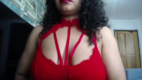 Snapshot of nicoleebon chatting on 05/11/26, 02:45 Nicole online show from 05/11/26, 02:45