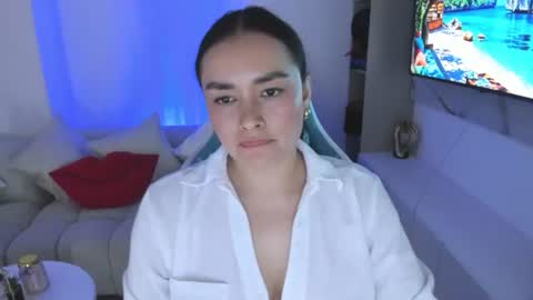 Nicolle online show from 07/09/26, 11:42