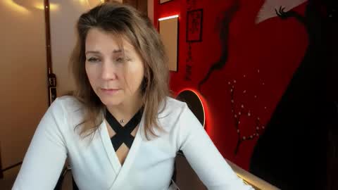 nicolehits online show from 10/22/25, 09:20