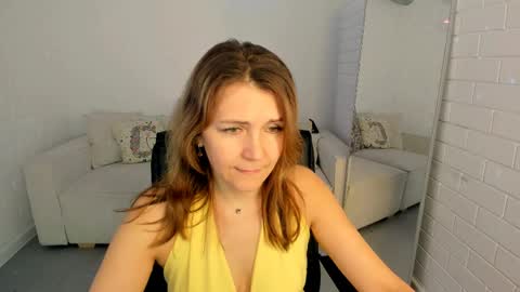 nicolehits online show from 04/14/26, 01:28