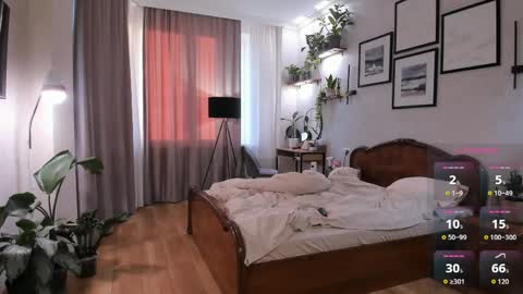 Dua Lipa online show from 04/05/26, 04:04