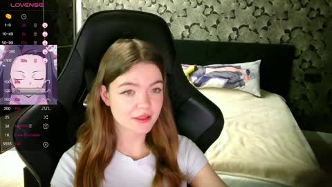 NicoleMeew online show from 01/28/25, 10:45