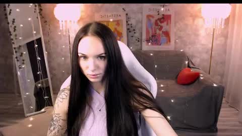 Snapshot of nicolemerz chatting on 06/15/26, 04:09 Nicole online show from 06/15/26, 04:09
