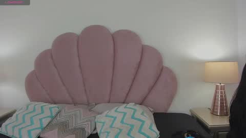 NICOLE online show from 09/16/25, 12:28