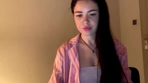 Snapshot of nicolepleasure chatting on 03/03/26, 08:59 Nicole online show from 03/03/26, 08:59