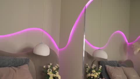 Snapshot of nicolespace chatting on 07/13/26, 04:04 Nicole Space online show from 07/13/26, 04:04