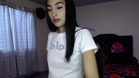 Nicole online show from 11/25/25, 10:43