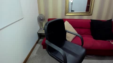 Nicolettcolin  online show from 11/05/25, 11:16