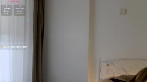 Nicol online show from 04/07/26, 06:36