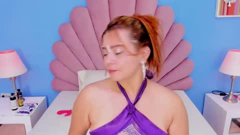 Snapshot of nicolle_boobies chatting on 02/07/26, 04:54 Nicolle online show from 02/07/26, 04:54