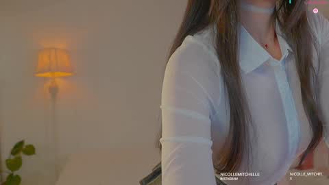  NEW instagram nicollemitchelle online show from 09/12/25, 10:48