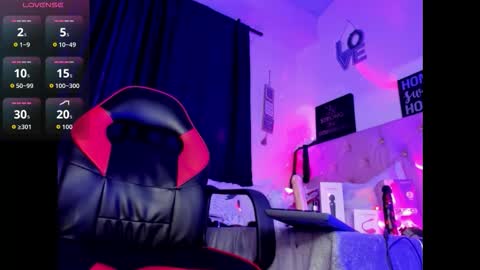 nicollee_77 online show from 02/16/26, 06:59