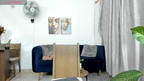 Nicolle Lima online show from 10/14/25, 11:05