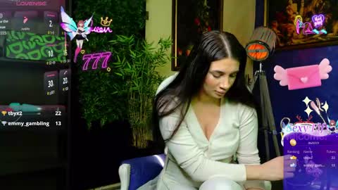 Snapshot of nicollepalmer chatting on 05/15/26, 09:16 Nicolle online show from 05/15/26, 09:16
