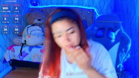 Nicolle Miley online show from 11/07/25, 12:54