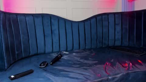 Nicollette Miller online show from 03/04/25, 03:26