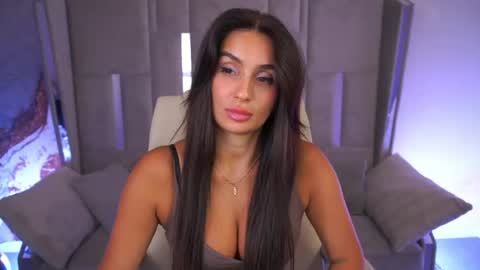 Snapshot of nicolnightt chatting on 07/14/26, 10:43 Nicole online show from 07/14/26, 10:43