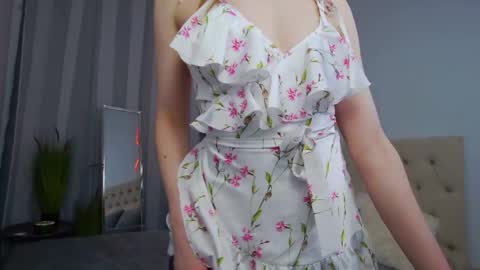 Snapshot of nicolros chatting on 05/23/26, 02:54 NicolRos online show from 05/23/26, 02:54