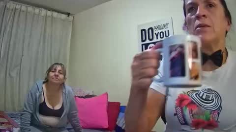 nicoltatiana_ online show from 10/31/25, 11:50