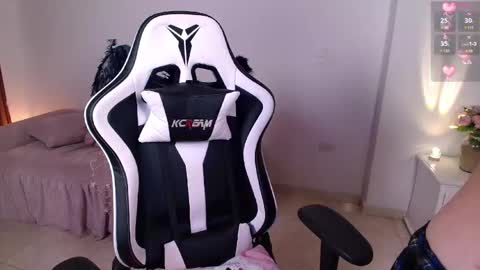 Nicol online show from 03/11/25, 12:54