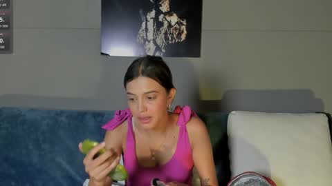 Nicol online show from 04/07/26, 09:04