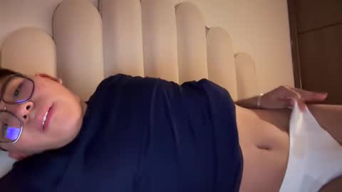 nicoxdulce online show from 01/11/25, 03:44