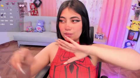 Snapshot of nidrii_07 chatting on 12/13/24, 02:43      900   300   online show from 12/13/24, 02:43