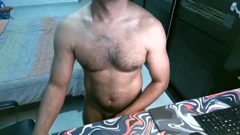 night_rider09711 online show from 02/19/25, 06:00