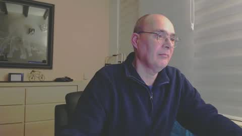 Snapshot of nightkeeper63 chatting on 01/05/25, 11:22 nightkeeper63 online show from 01/05/25, 11:22