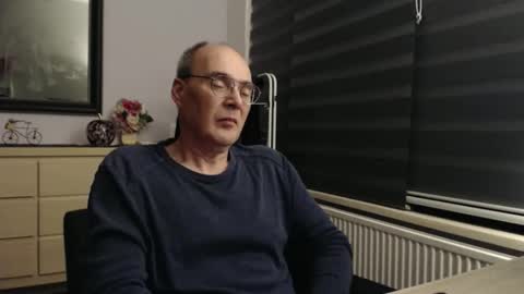 Snapshot of nightkeeper63 chatting on 10/13/25, 12:43 nightkeeper63 online show from 10/13/25, 12:43