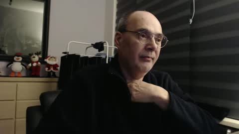 nightkeeper63 online show from 12/19/25, 11:56