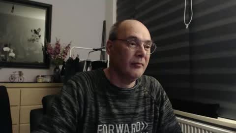 Snapshot of nightkeeper63 chatting on 04/18/26, 11:27 nightkeeper63 online show from 04/18/26, 11:27