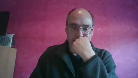 Snapshot of nightkeeper63 chatting on 04/26/26, 05:10 nightkeeper63 online show from 04/26/26, 05:10