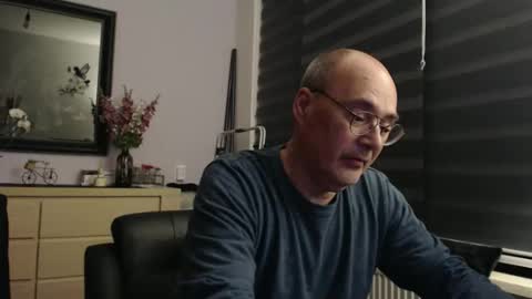 Snapshot of nightkeeper63 chatting on 05/09/26, 10:15 nightkeeper63 online show from 05/09/26, 10:15