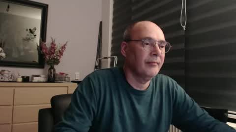 Snapshot of nightkeeper63 chatting on 05/14/26, 09:10 nightkeeper63 online show from 05/14/26, 09:10
