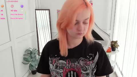 Bestie online show from 05/18/26, 12:22