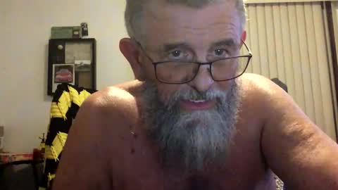 nightmoves1970 online show from 11/14/25, 04:55