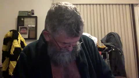 nightmoves1970 online show from 11/16/25, 04:18