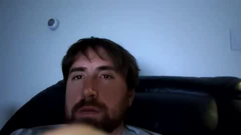 Snapshot of nightnightlol chatting on 10/31/25, 12:33 nightnightlol online show from 10/31/25, 12:33