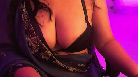 nightqueen107446 online show from 10/16/25, 02:23