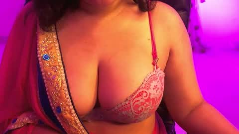 nightqueen107446 online show from 10/18/25, 02:36