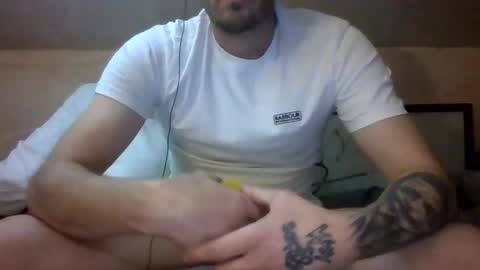 nighttime online show from 12/01/24, 11:25