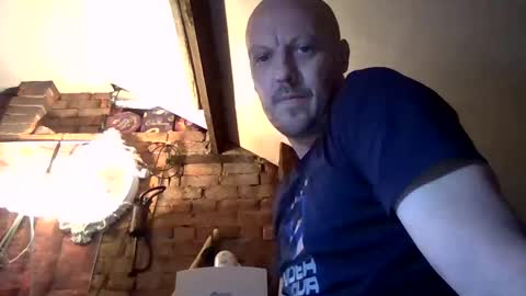 nighttime online show from 01/02/25, 09:18