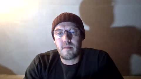 nighttime online show from 02/02/25, 08:51