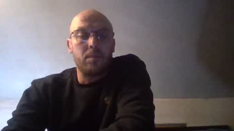 nighttime online show from 02/20/25, 08:14