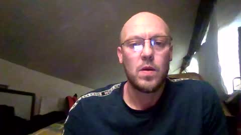 nighttime online show from 03/06/25, 09:09