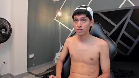 Snapshot of niick_carter chatting on 10/30/25, 06:52 Nick online show from 10/30/25, 06:52